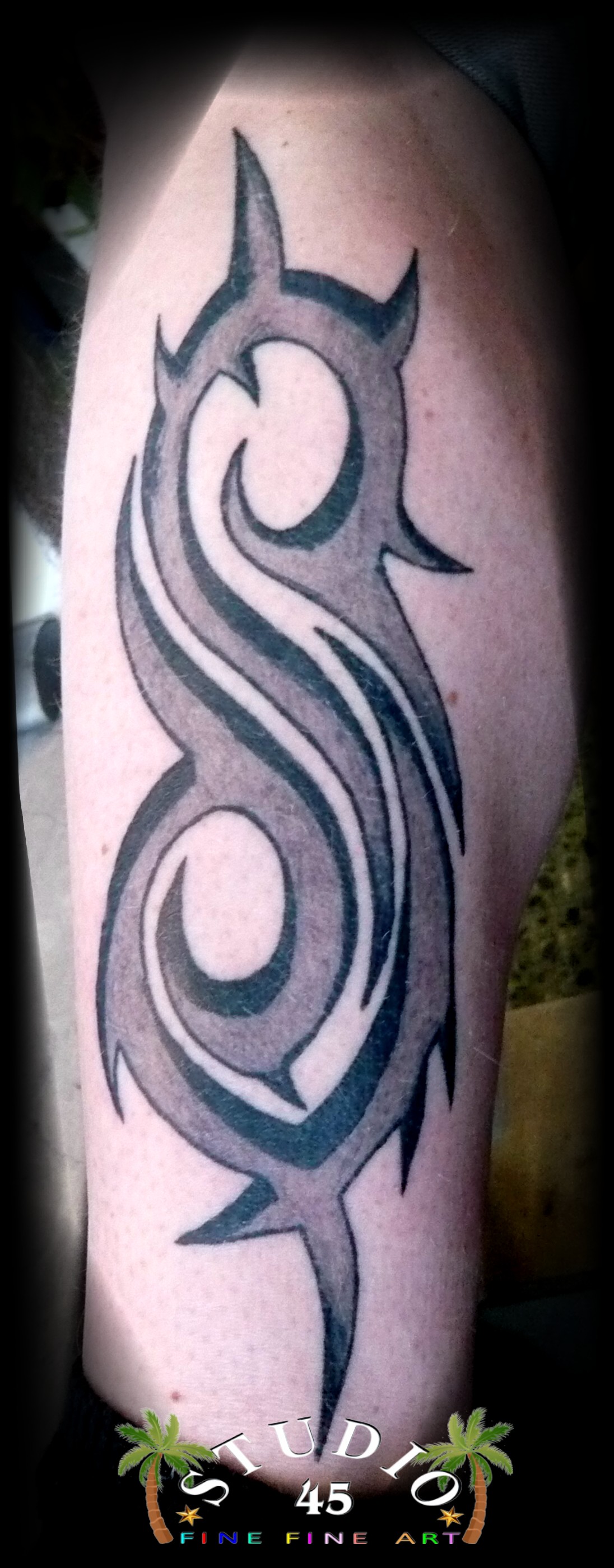 Slipknot Band Logo Waden Tattoo Recklinghausen STUDIO 45